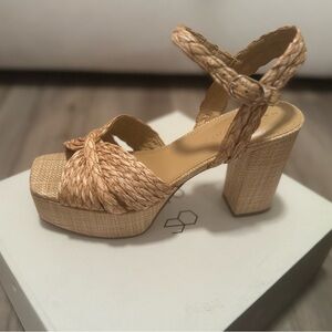 Women's Tan Platform Sandals